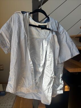 Cody Short Sleeve Button-Up Shirt in Light Blue Geo Print